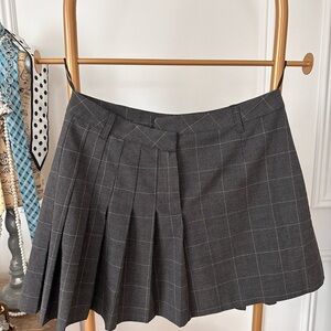 🛍️ZARA Gray Mini Skater Skirt with Pleats